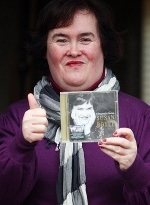 Susan Boyle ghi dấu ấn lịch sử bảng xếp hạng tại Anh